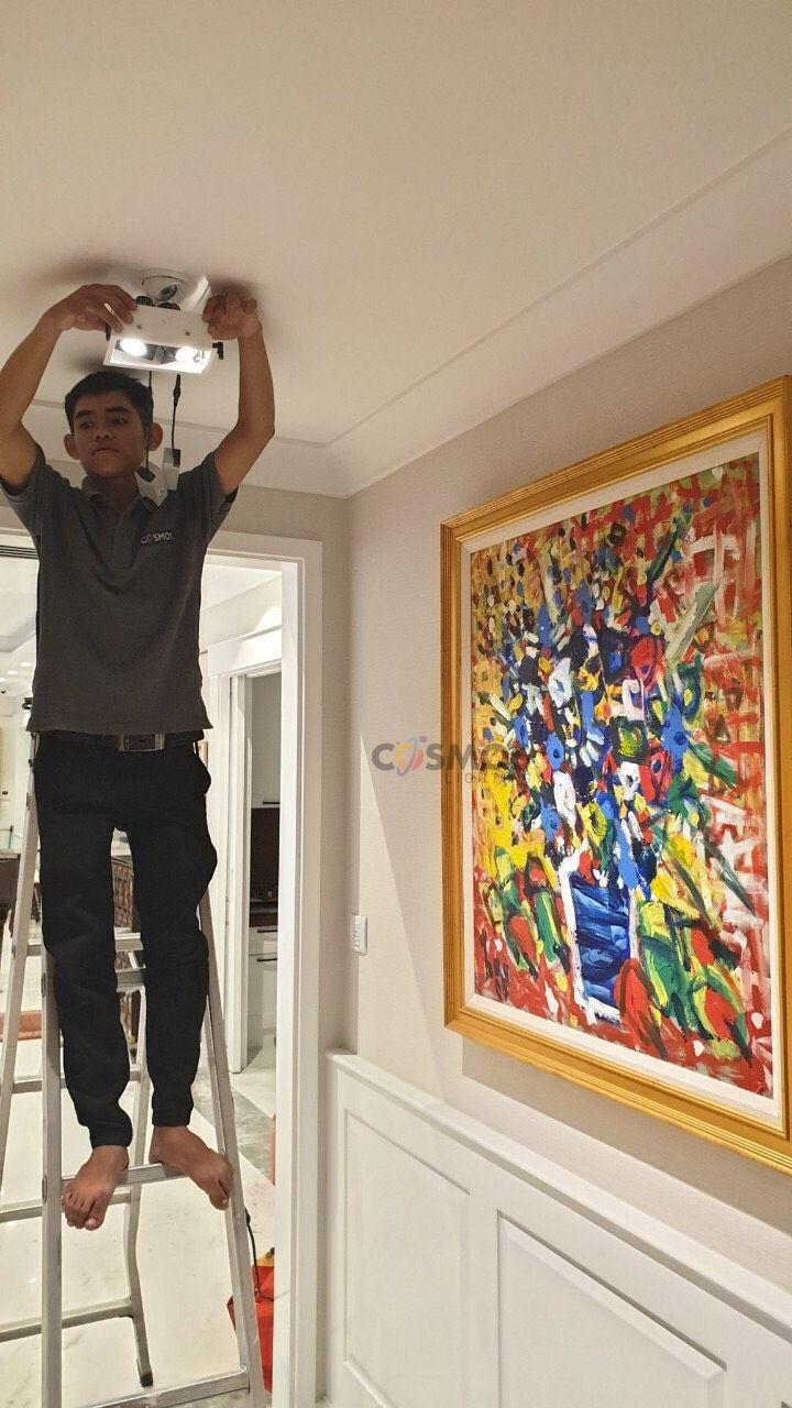 lắp đặt đ&egrave;n &acirc;m trần đ&uacute;ng c&aacute;ch