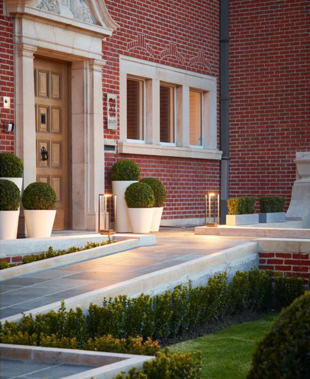 ung-dung-den-nang-luong-mat-troi-trong-thiet-ke-1